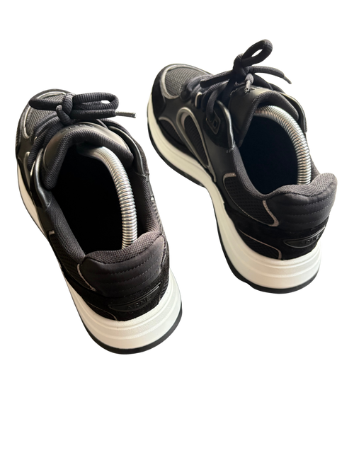 Black Arne Runners - Size 8